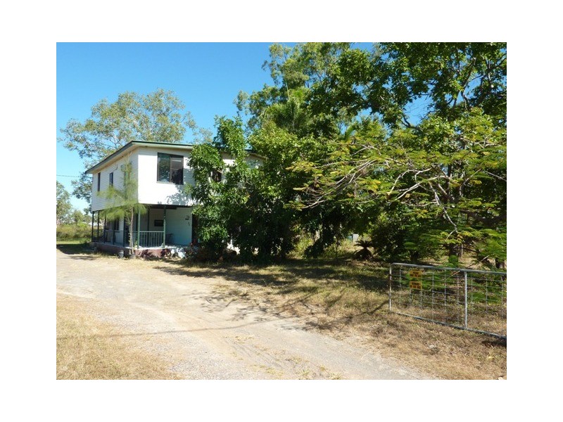 100 Geaney Lane, Deeragun QLD 4818