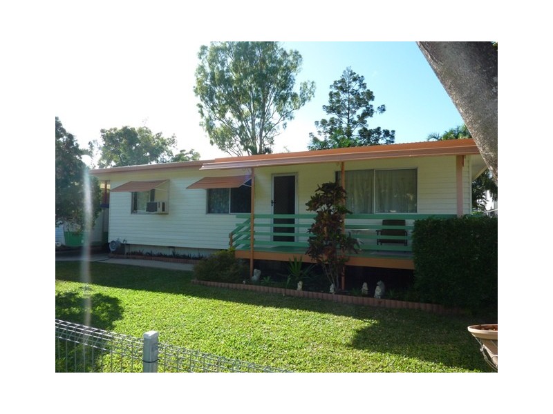 14 Miles Av, Kelso QLD 4815