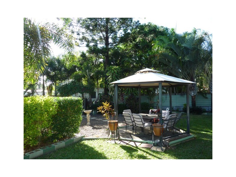 14 Miles Av, Kelso QLD 4815