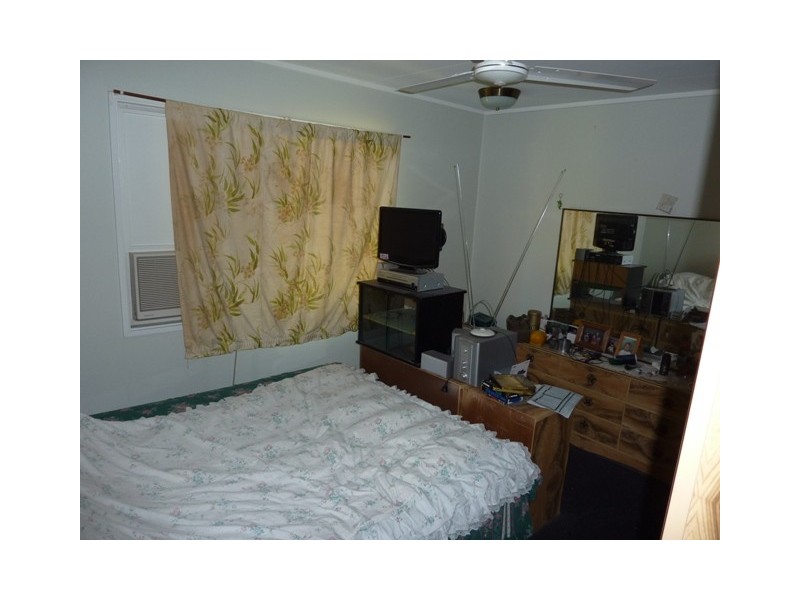 14 Miles Av, Kelso QLD 4815