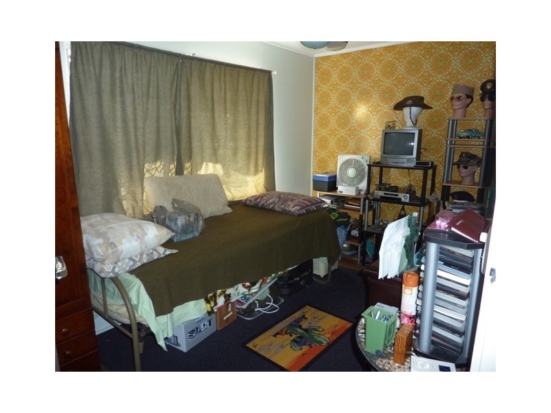 14 Miles Av, Kelso QLD 4815