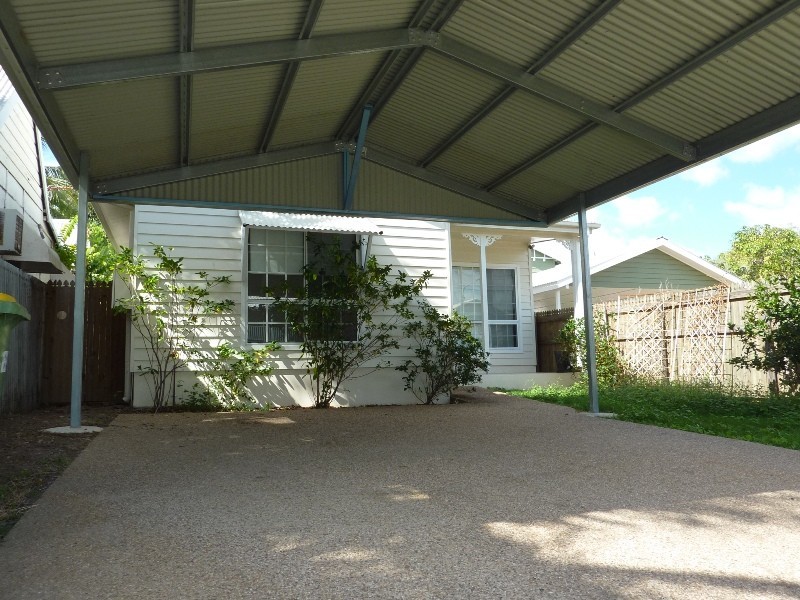 7A Edwards Street, West End QLD 4810