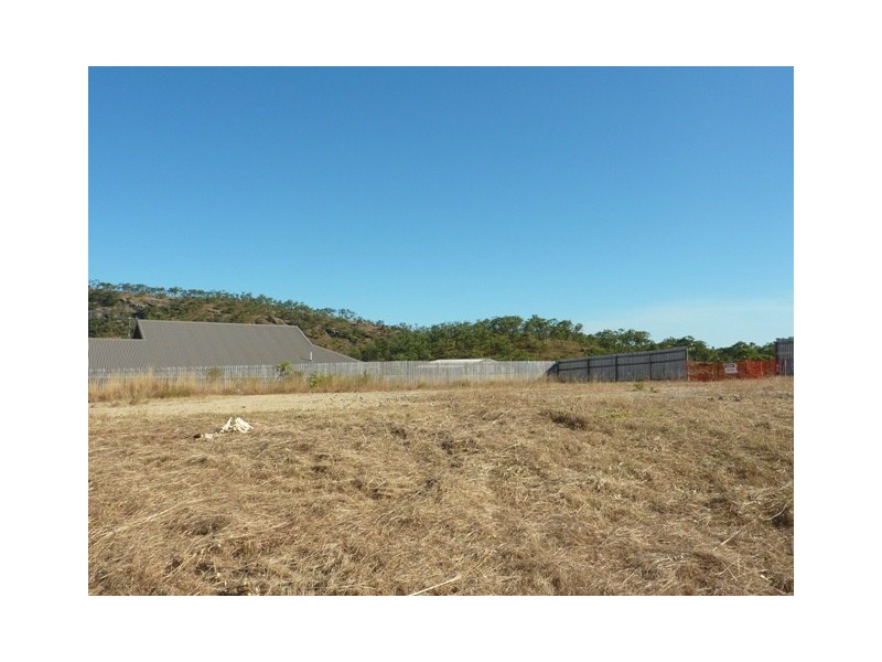 12 Palomar, Mount Louisa QLD 4814