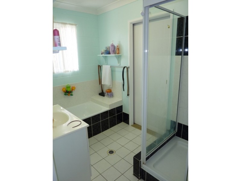 14 Thistle Court, Rasmussen QLD 4815