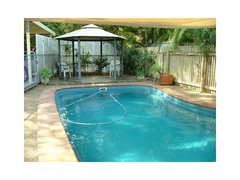 407 Dalrymple Road, Mount Louisa QLD 4814