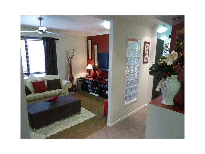 7 Chestfield Ct, Kirwan QLD 4817