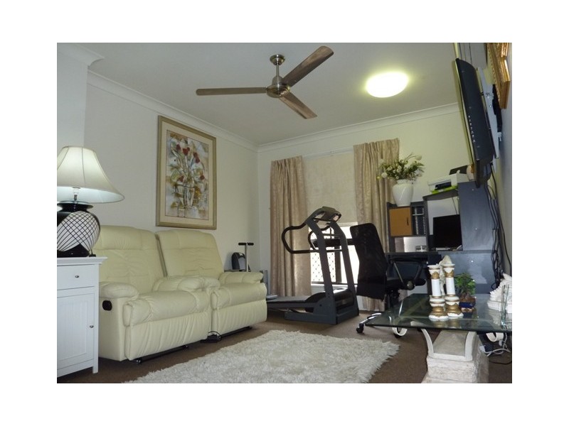 7 Chestfield Ct, Kirwan QLD 4817