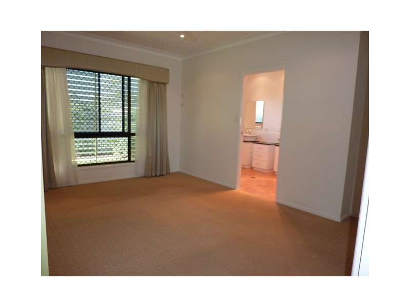 4 Chelsea Place, Condon QLD 4815