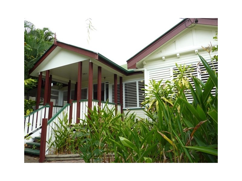 92 Eyre St, North Ward QLD 4810