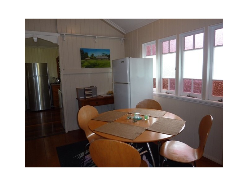 92 Eyre St, North Ward QLD 4810