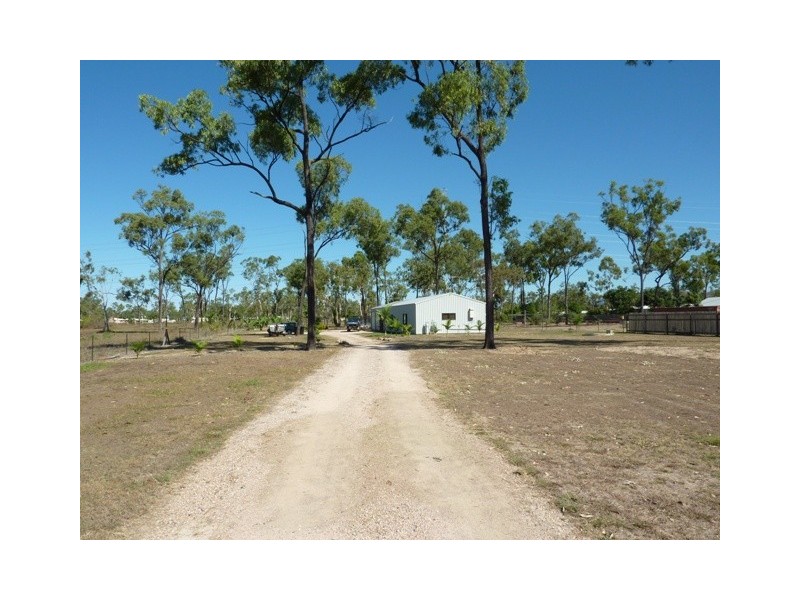 17 Tokara Crt, Kelso QLD 4815