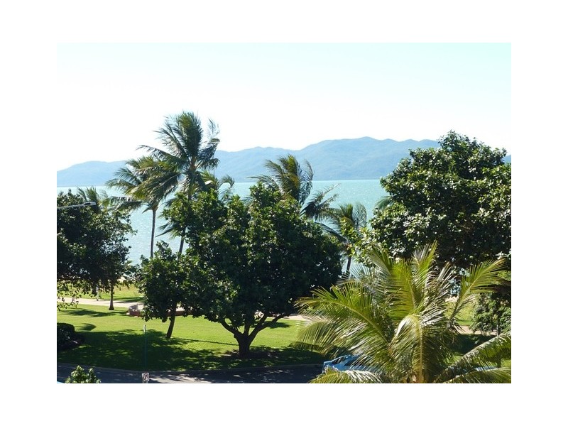 59 The Strand, Townsville QLD 4810
