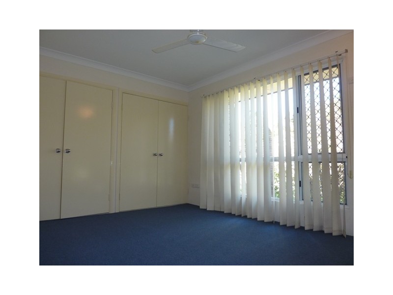 94 Ireland, Oonoonba QLD 4811