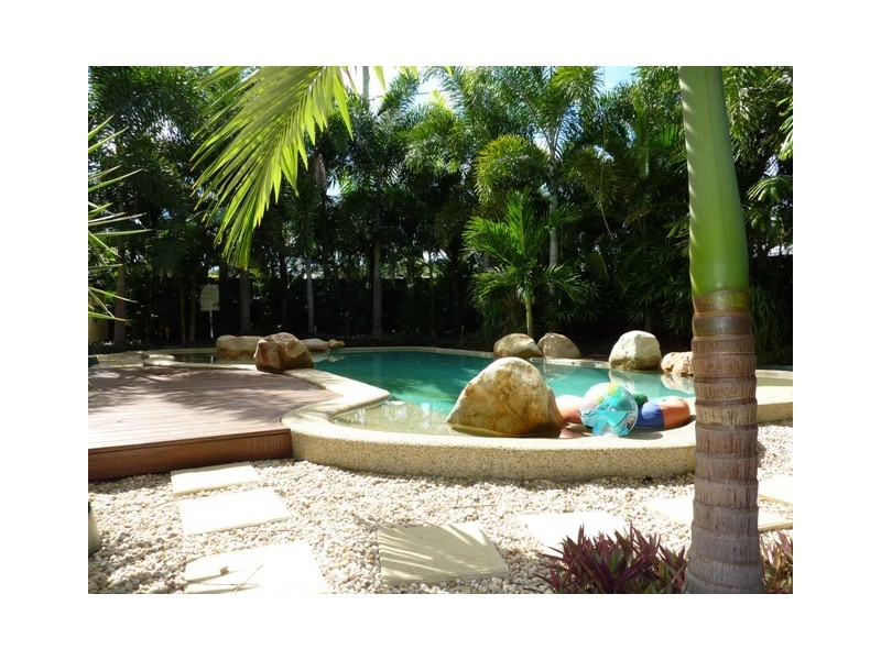 131 Bundock Street, Belgian Gardens QLD 4810