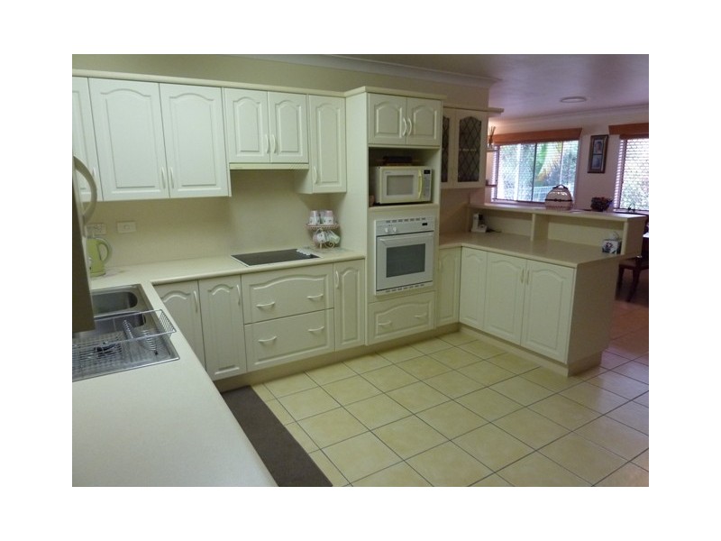 28 Farrell, Kirwan QLD 4817