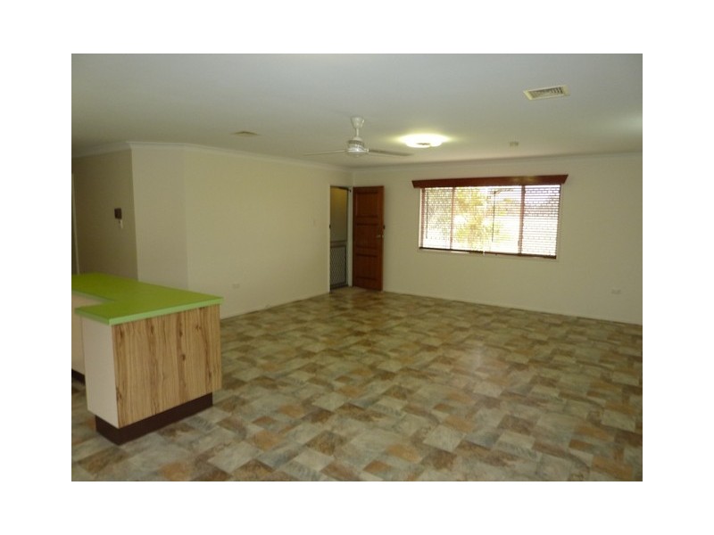 26 Macquarie St, Jensen QLD 4818