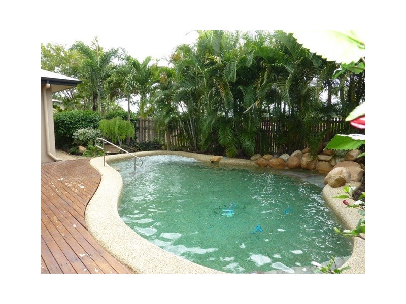 79 Squires Cr, Kirwan QLD 4817