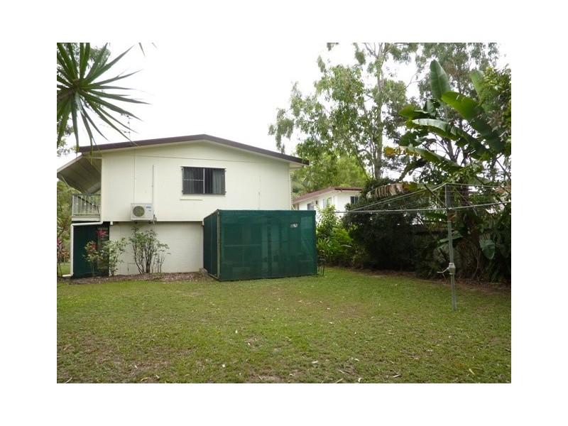 114 Banfield Drive, Mount Louisa QLD 4814