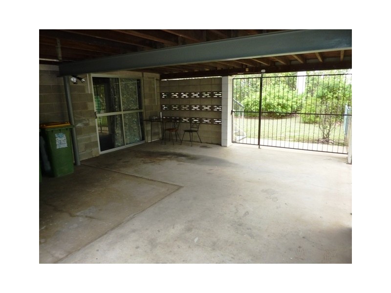 114 Banfield Drive, Mount Louisa QLD 4814