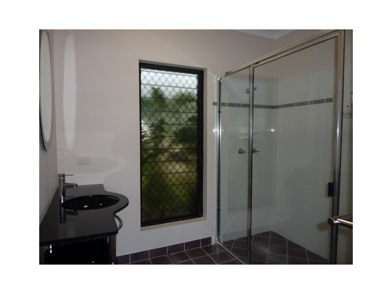 12 Knox Court, Mount Louisa QLD 4814