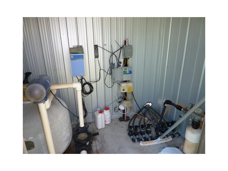 4 Caspian Ct, Kelso QLD 4815