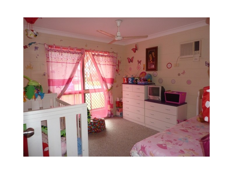 23 Florida Pl, Kirwan QLD 4817