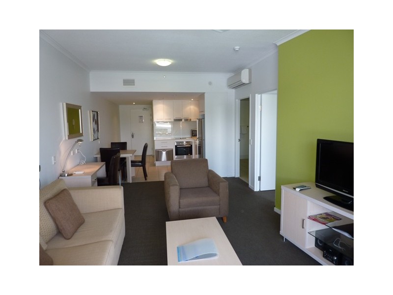 2 Dibbs Street, South Townsville QLD 4810