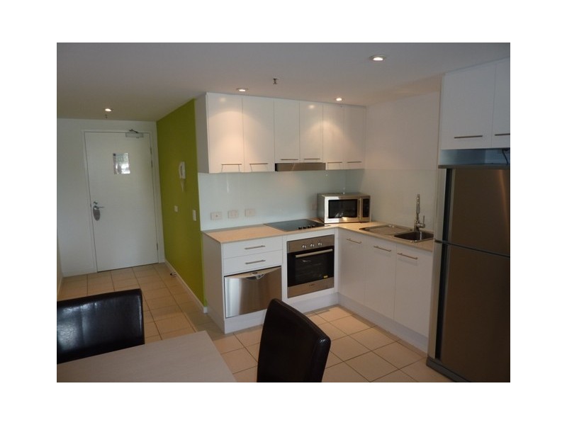 2 Dibbs Street, South Townsville QLD 4810