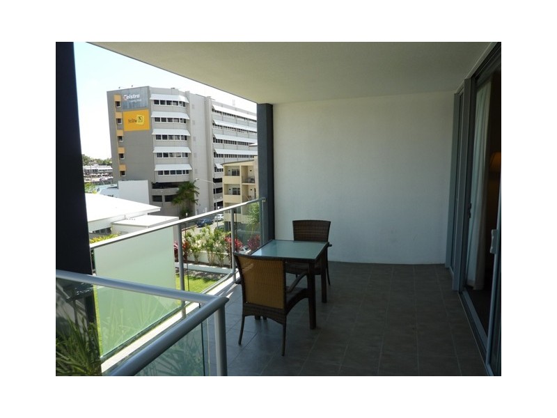 2 Dibbs Street, South Townsville QLD 4810