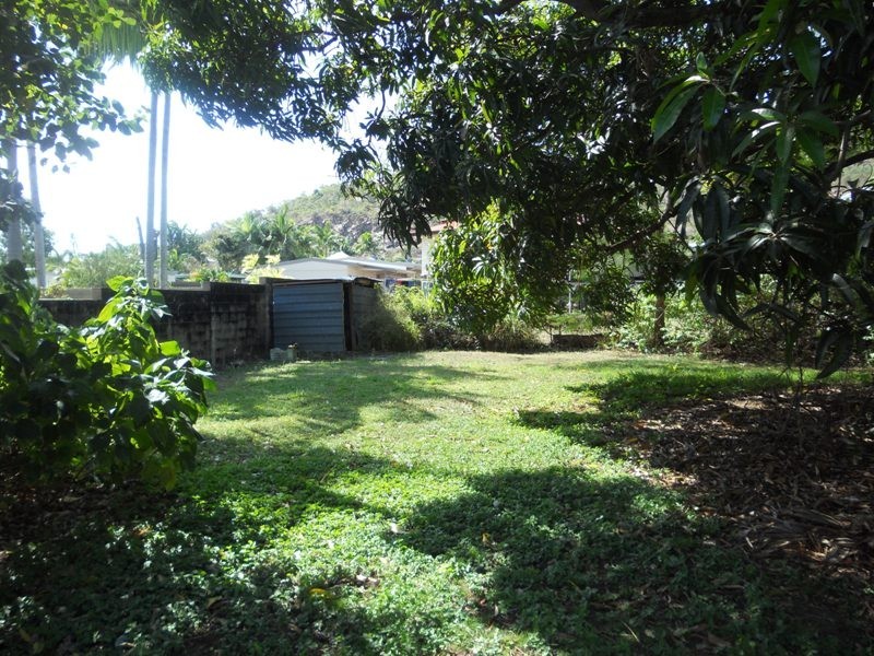 21 Mary Street, West End QLD 4810