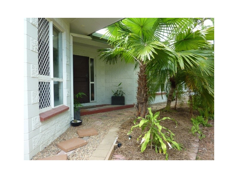 22 Elberry Cres, Kelso QLD 4815