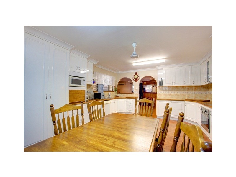 407 Dalrymple Road, Mount Louisa QLD 4814