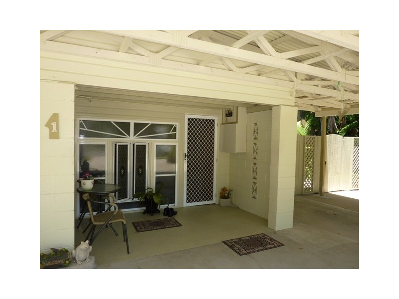 1 Enright St, Mysterton QLD 4812