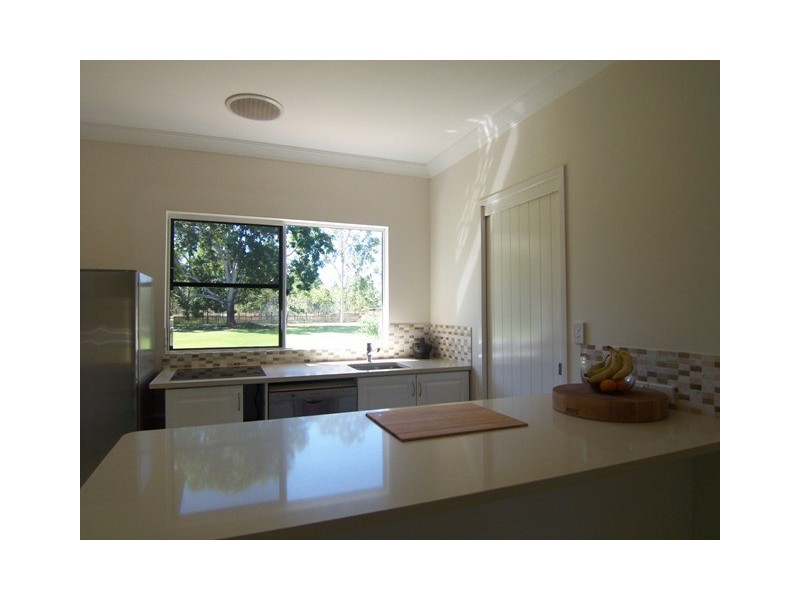 5 Strawberry Road, Kelso QLD 4815