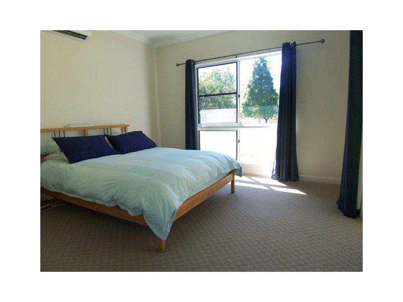 5 Strawberry Road, Kelso QLD 4815