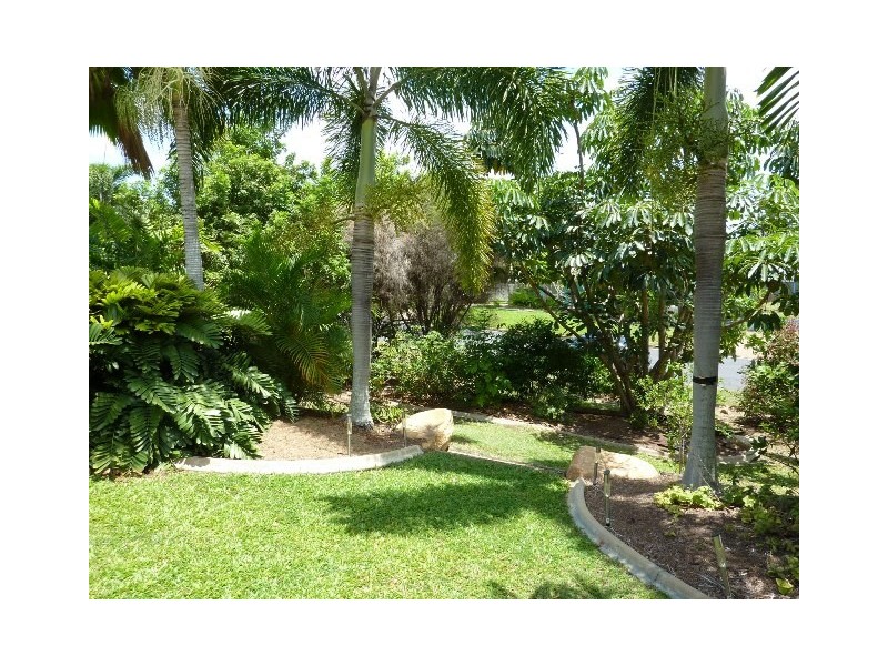 Mount Louisa QLD 4814