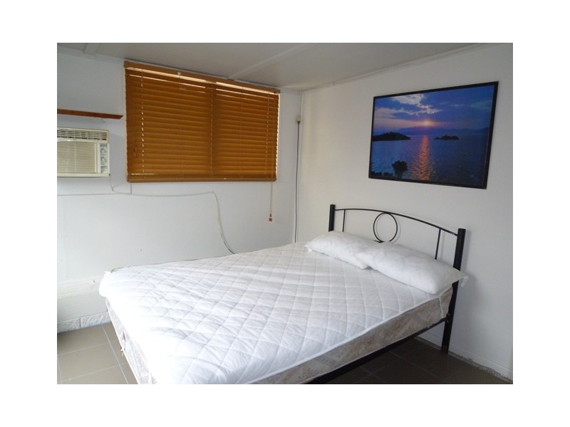 44 Batley Parade, Beach Holm via, Bushland Beach QLD 4818