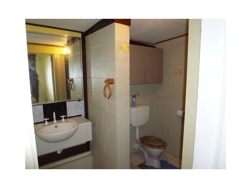 44 Batley Parade, Beach Holm via, Bushland Beach QLD 4818