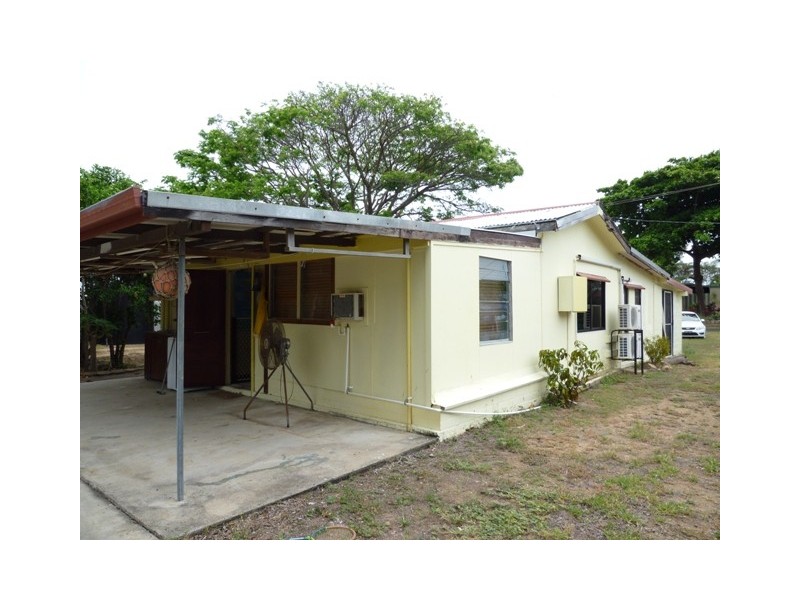 44 Batley Parade, Beach Holm via, Bushland Beach QLD 4818