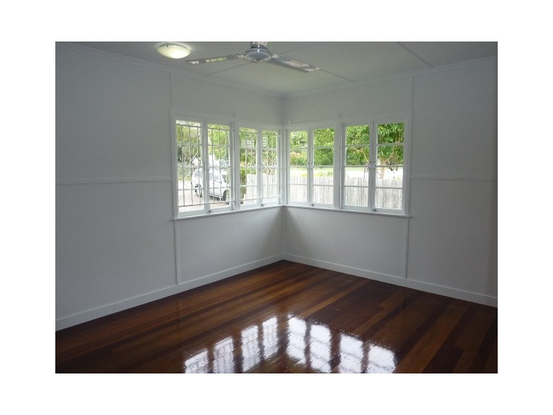 29 Royal Street, Wulguru QLD 4811