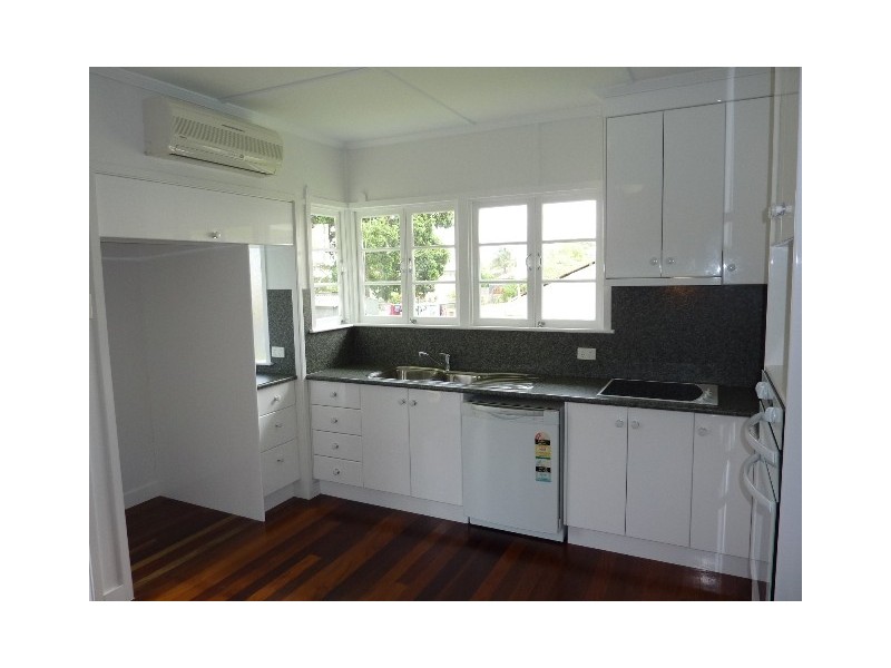 29 Royal Street, Wulguru QLD 4811