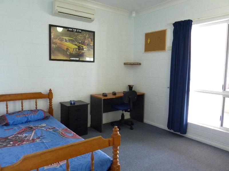 4 Ritz Court, Rasmussen QLD 4815