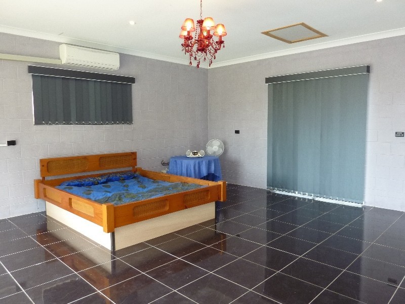 4 Ritz Court, Rasmussen QLD 4815