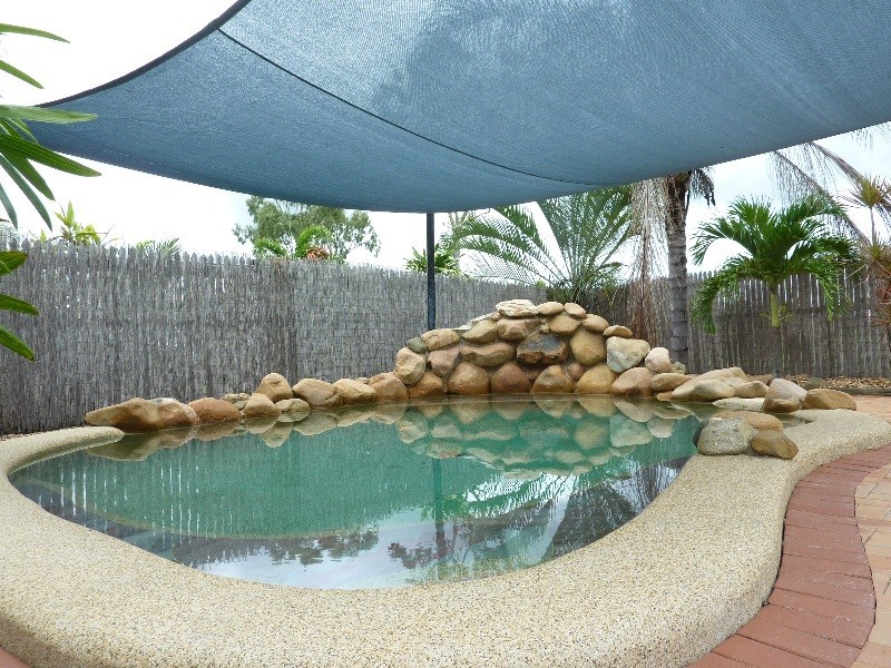 4 Ritz Court, Rasmussen QLD 4815