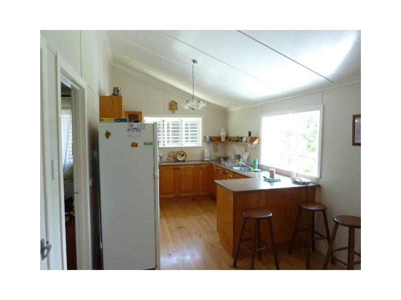 West End QLD 4810