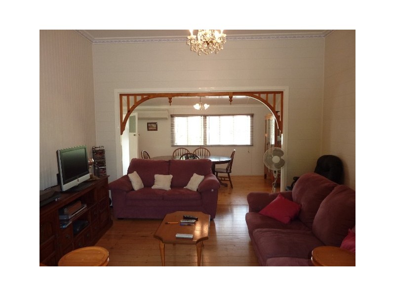 West End QLD 4810