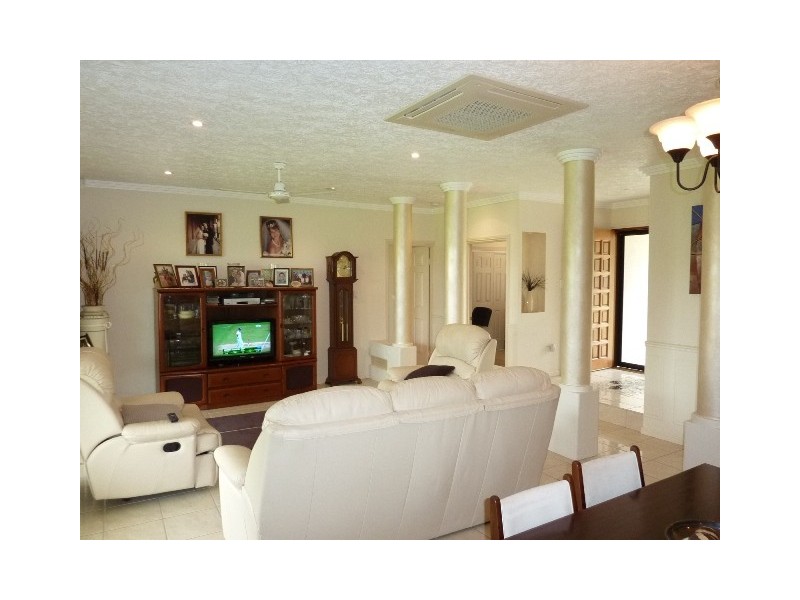 4 Killymoon Cr, Annandale QLD 4814