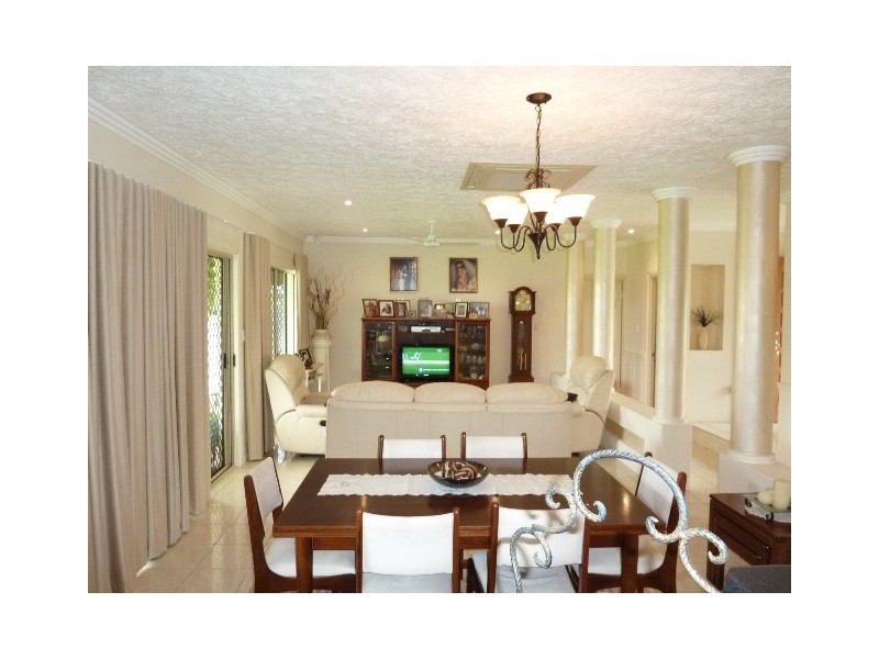 4 Killymoon Cr, Annandale QLD 4814