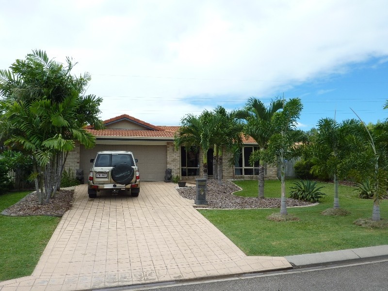 49 Wallace Cct, Kirwan QLD 4817