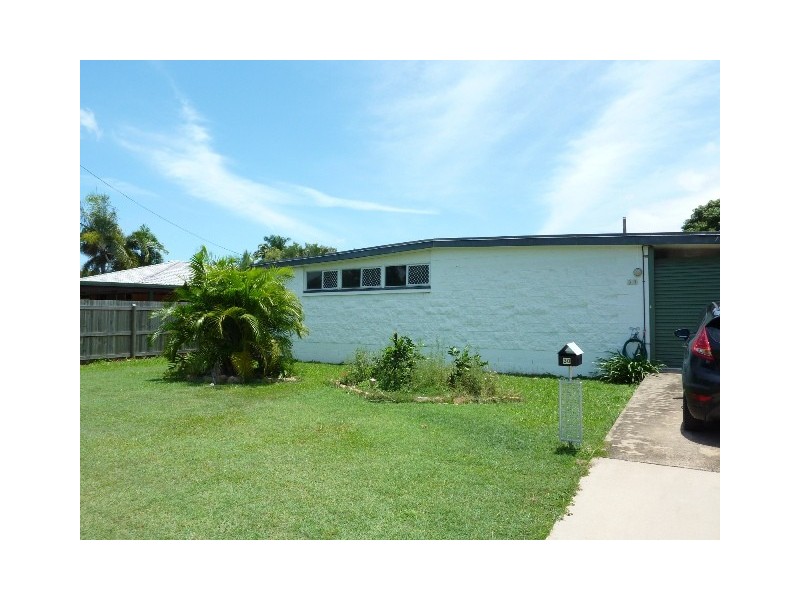 30 Farrell Street, Kirwan QLD 4817